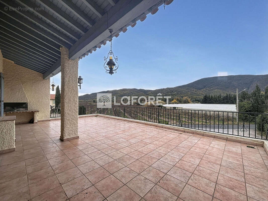 Maison à BOULETERNERE