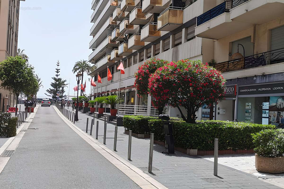 Carre d'or - rue massenet - photo 2