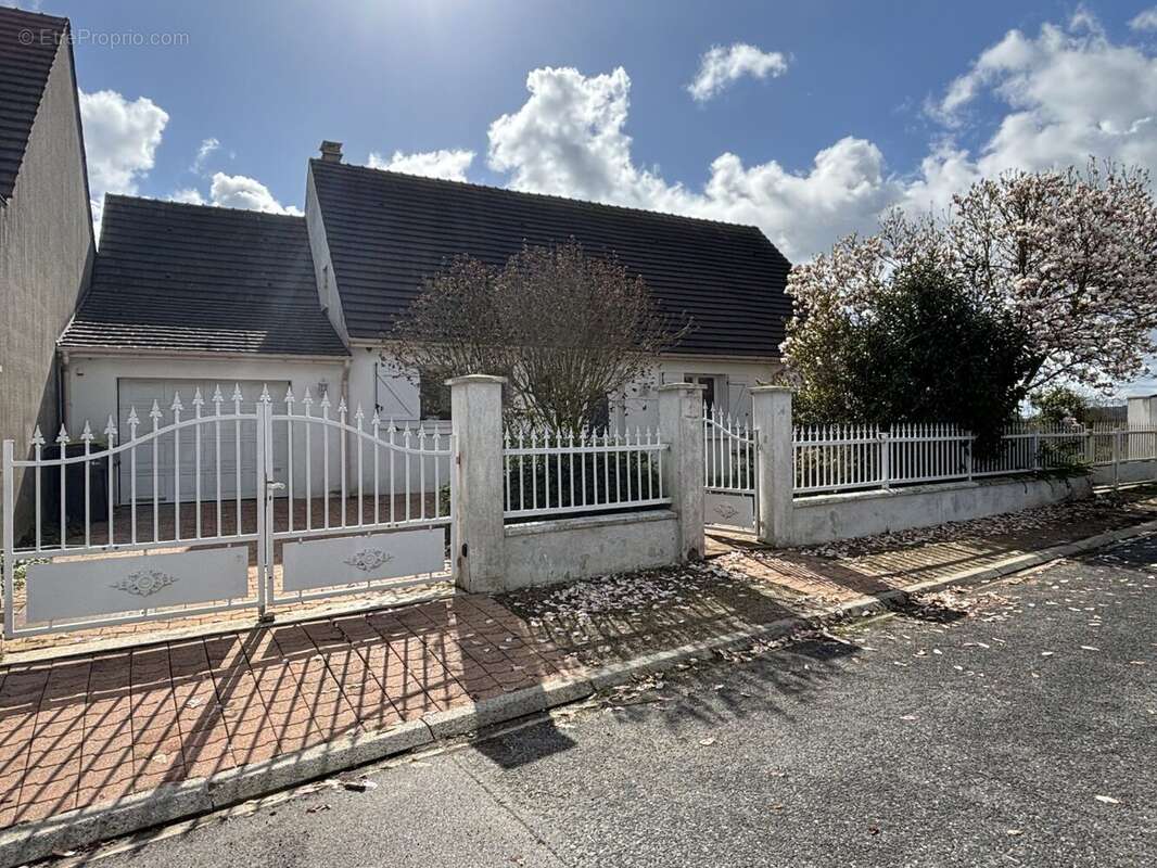Maison à ARSY