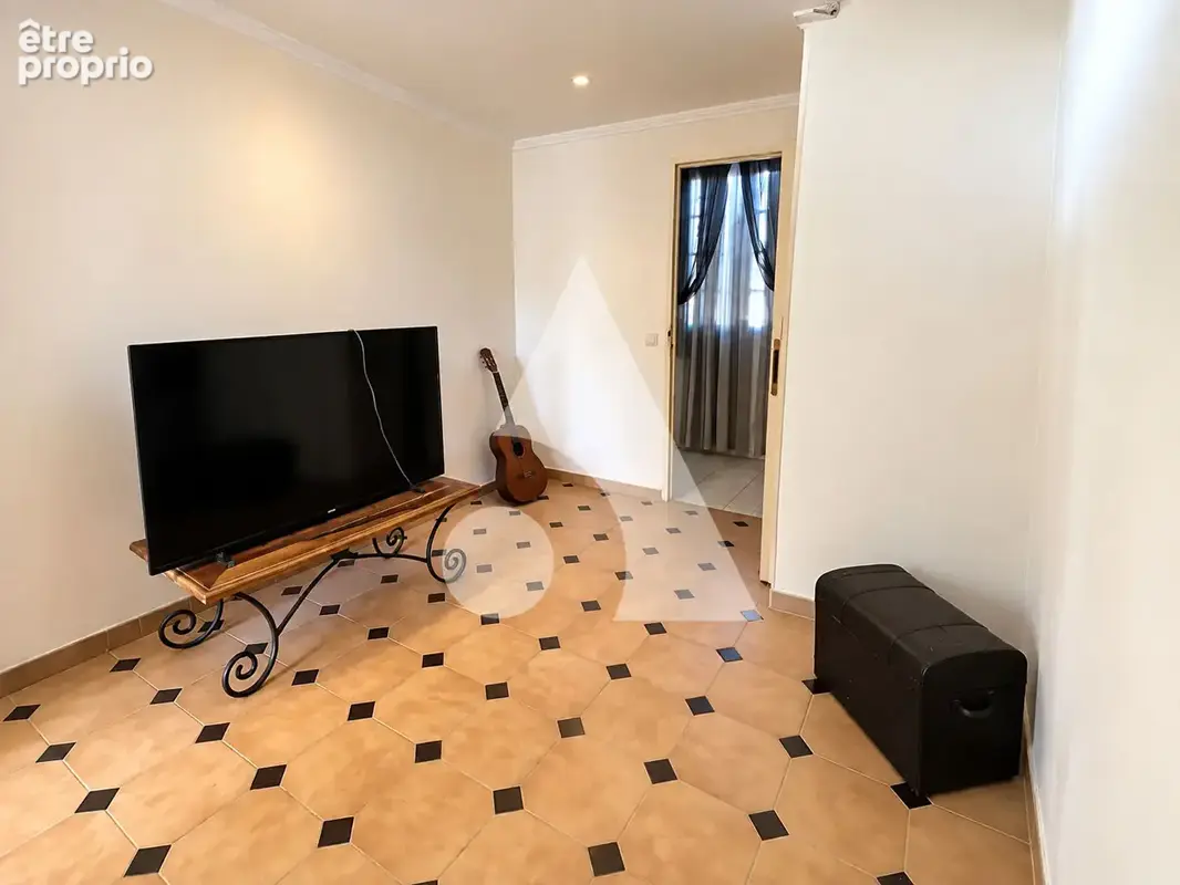 Maison Romainville 5 pièce(s) 95.7 m2 - photo 3