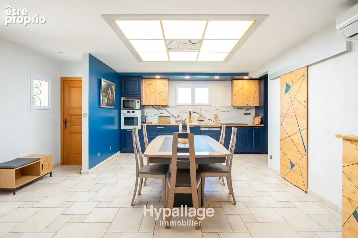 Vend maison type 4/5 garage, jacuzzi, exposition sud 13015 Marseille - photo 7