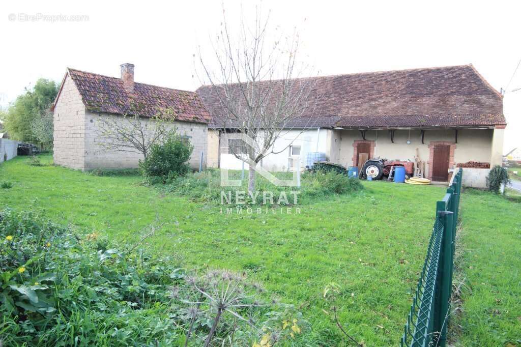 Ferme à restaurer - photo 3