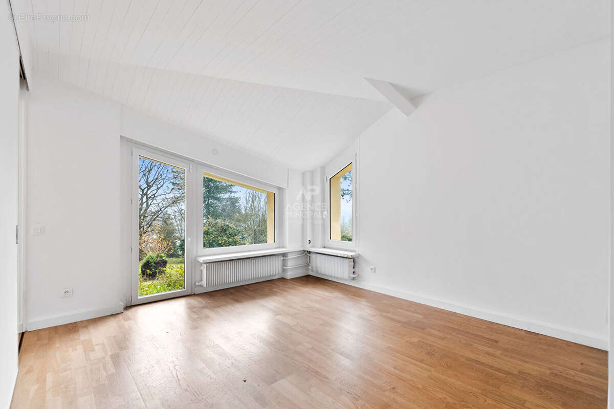 Maison à SAINT-GERMAIN-EN-LAYE