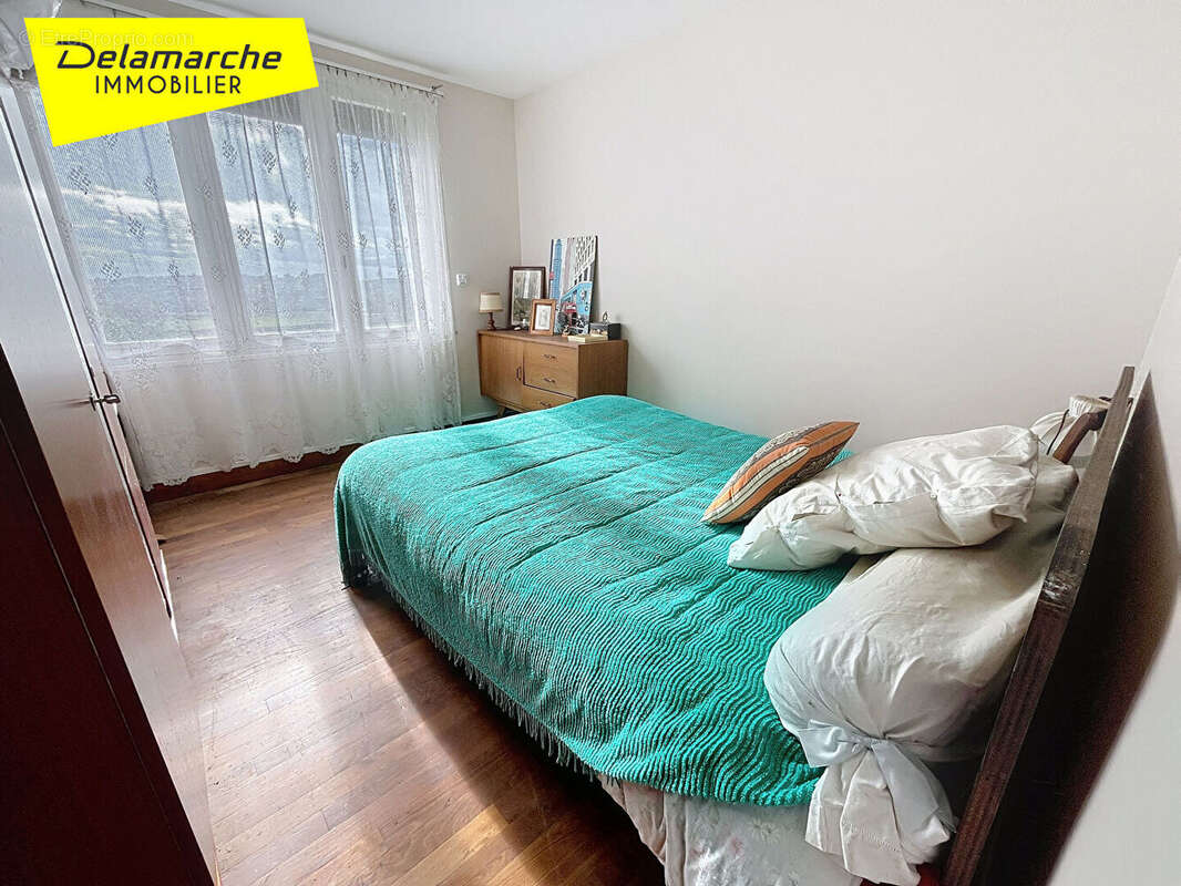 Maison à ISIGNY-LE-BUAT