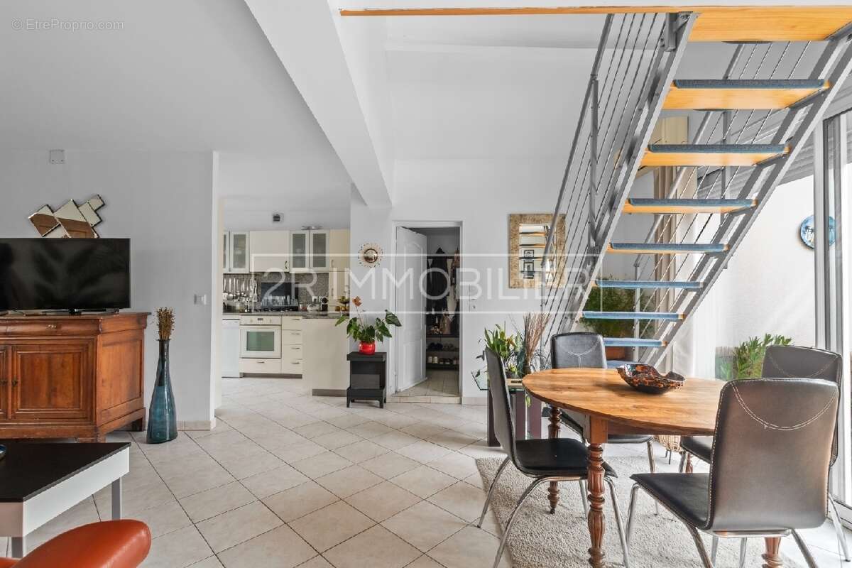 Appartement à FERRIERES-EN-BRIE