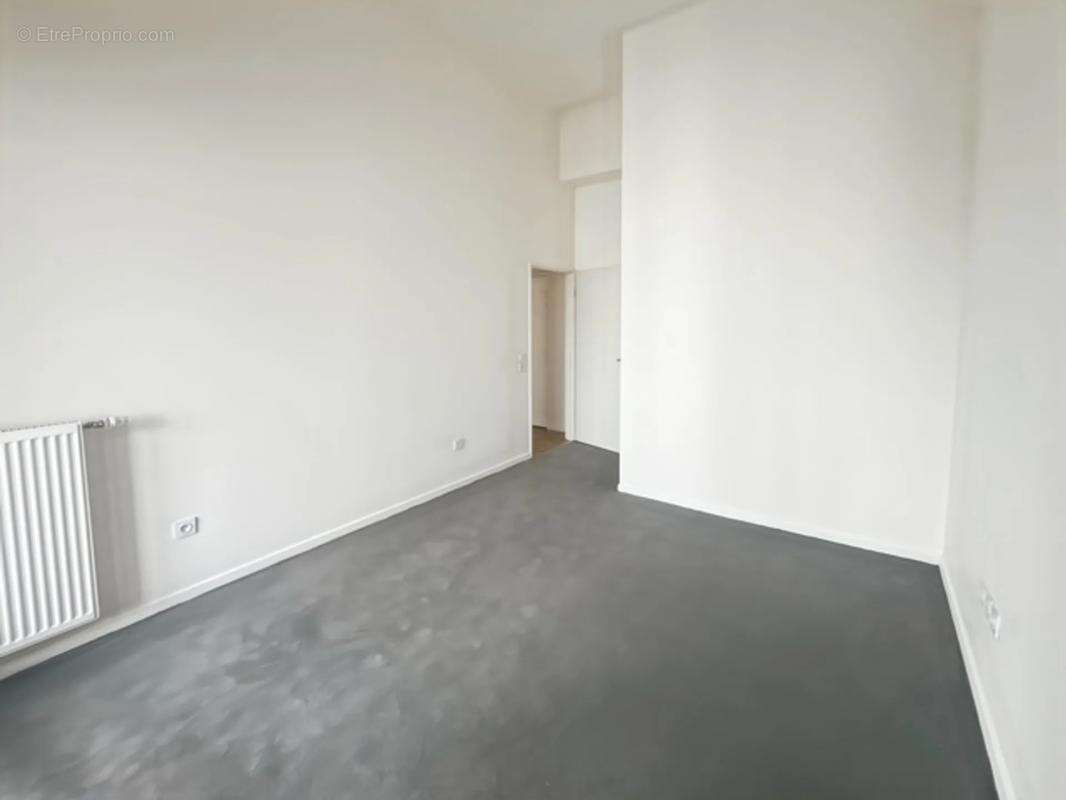 Appartement à STAINS