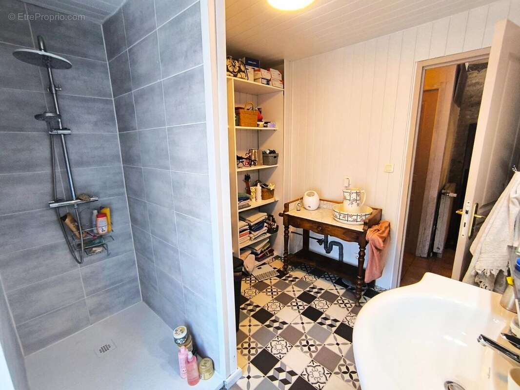 Photo 7 - Maison à LIMEYRAT