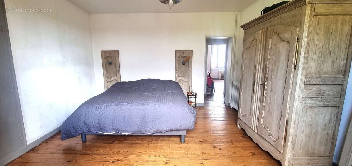 Maison de ville avec jardin et 7 chambres à Guingamp. AGREEMENT PMI pour famille d'accueil - photo 7