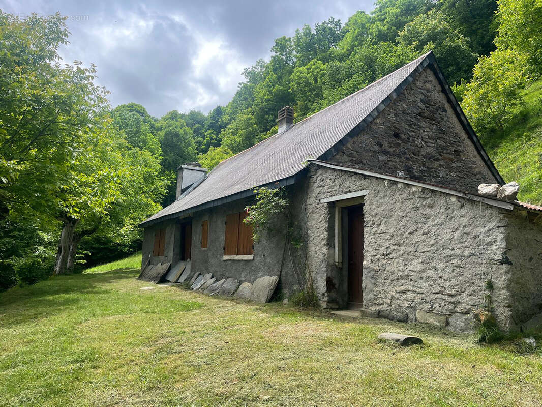 Maison à SAZOS