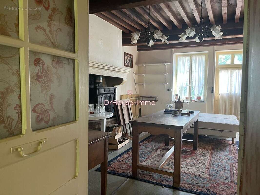 Maison à CHISSEY-EN-MORVAN