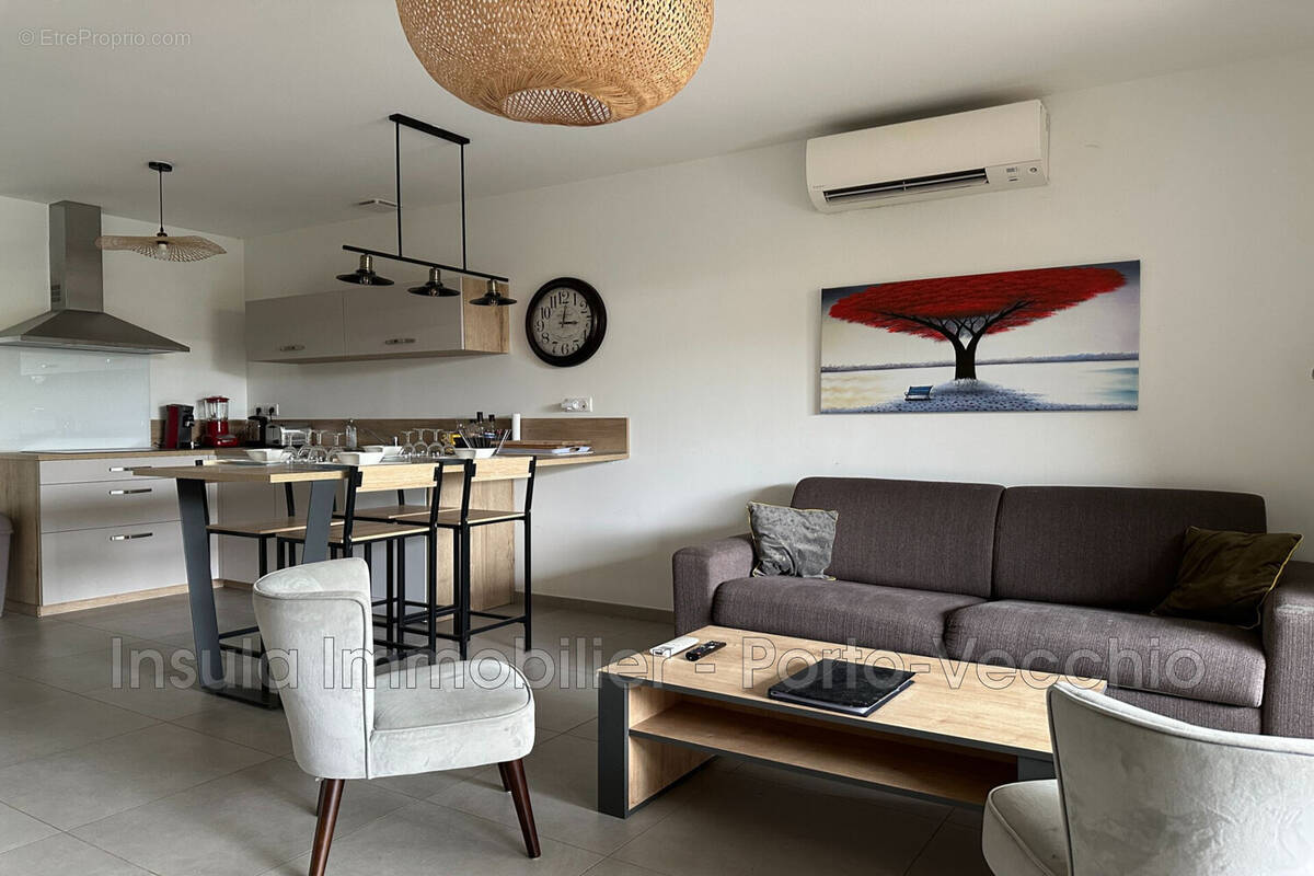 Appartement à LECCI