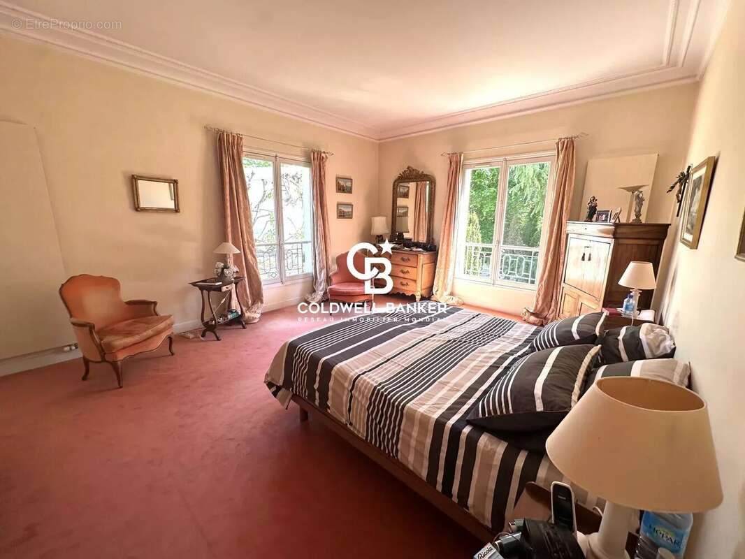 Maison à LE VESINET