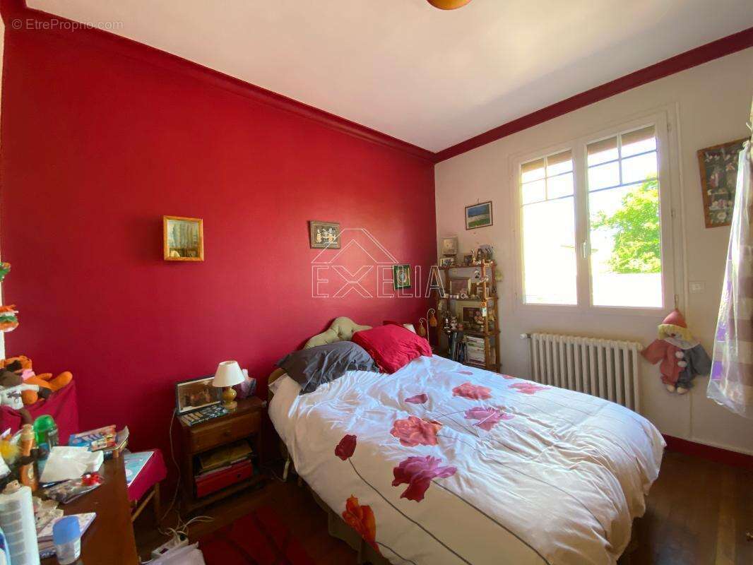 Maison à BONNIERES-SUR-SEINE