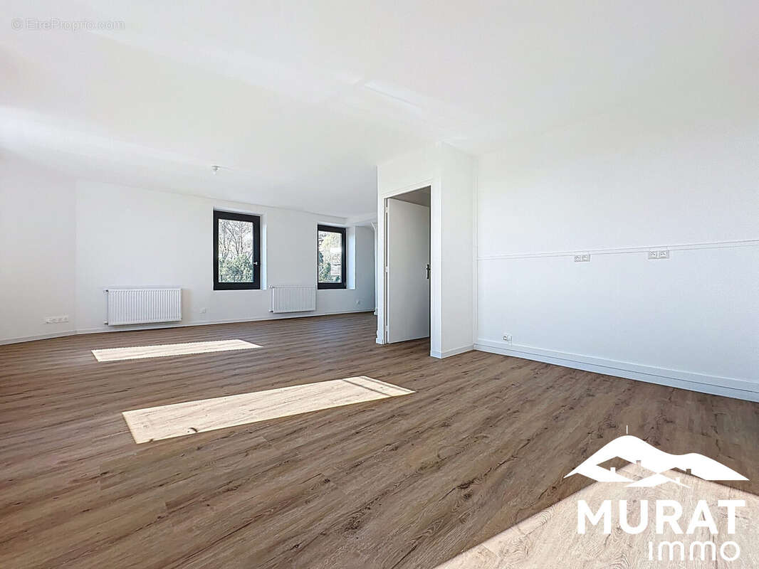 Appartement à CHAMALIERES