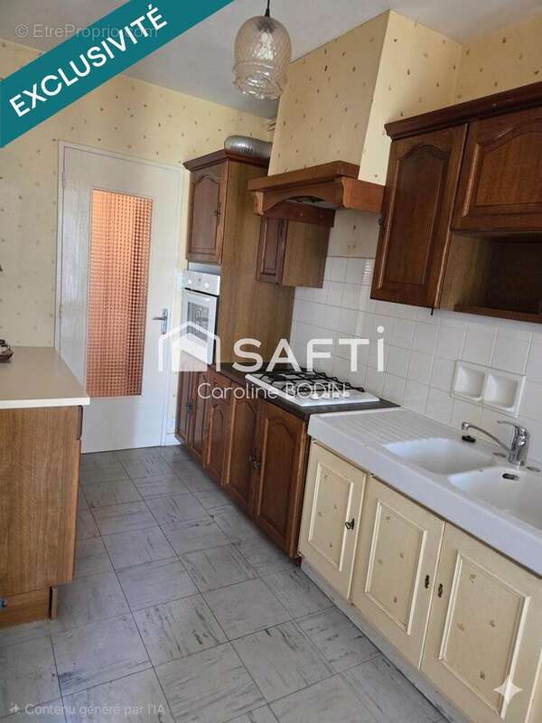 Maison 77 m² à Loudun  - photo 2