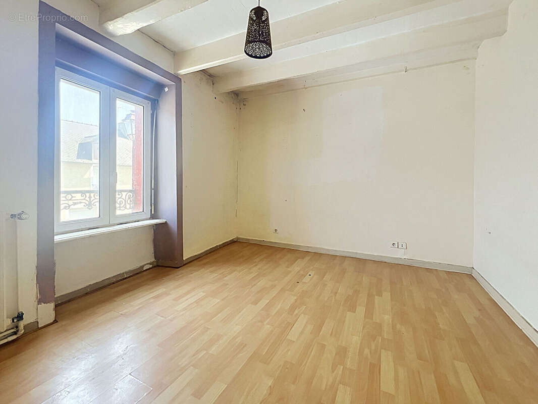 Maison à rénover avec studio indépendant ? Vildé-la-Marine à 100 m de la baie - photo 9