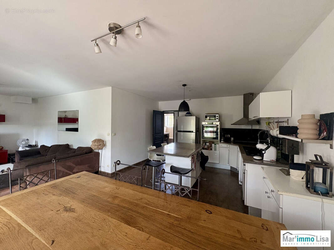 Maison 82 m² à Mallemort  - photo 2