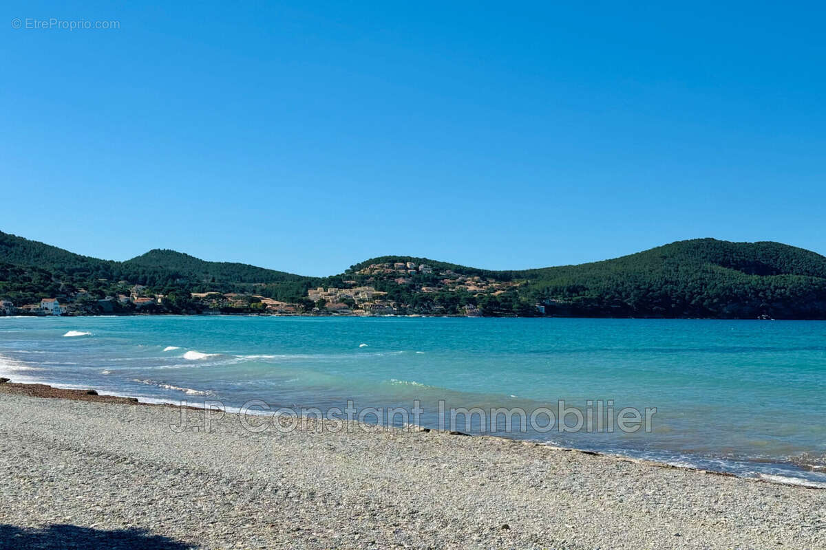 Appartement 78 m² à Saint-Cyr-Sur-Mer  - photo 9