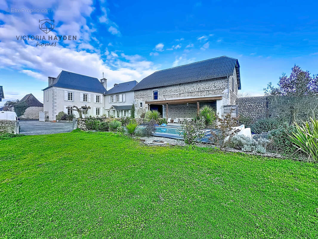 Maison à IDRON