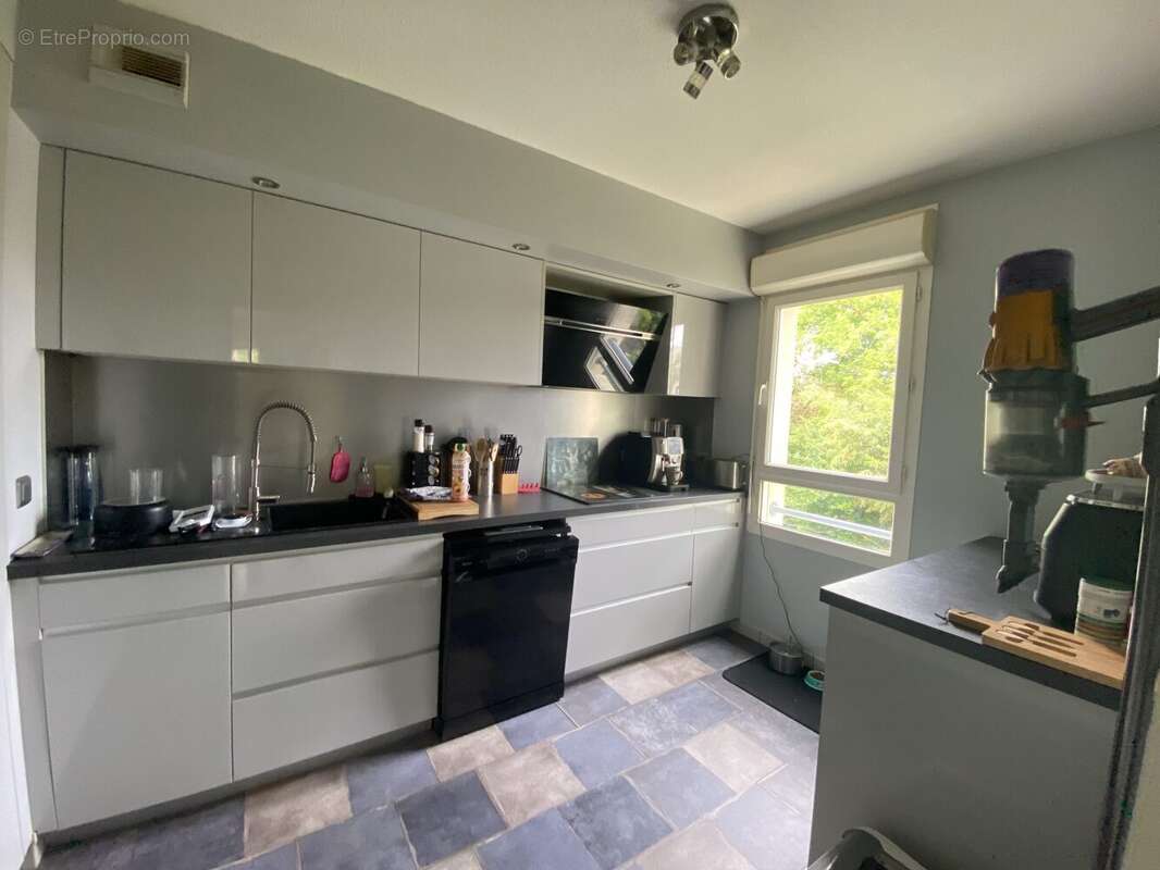 Appartement 87 m² à Merignac  - photo 5