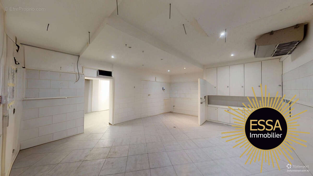 Commerce à CHAVILLE