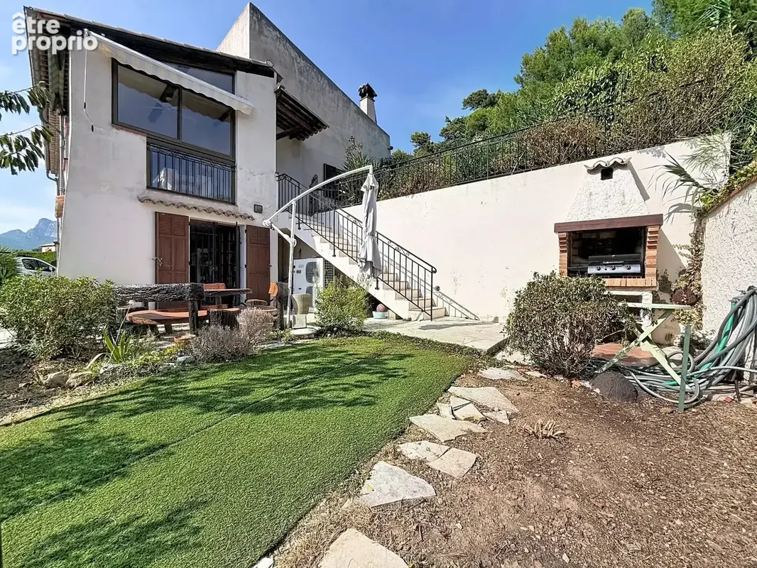 Maison avec Piscine et garage à Saint Martin du var - photo 21