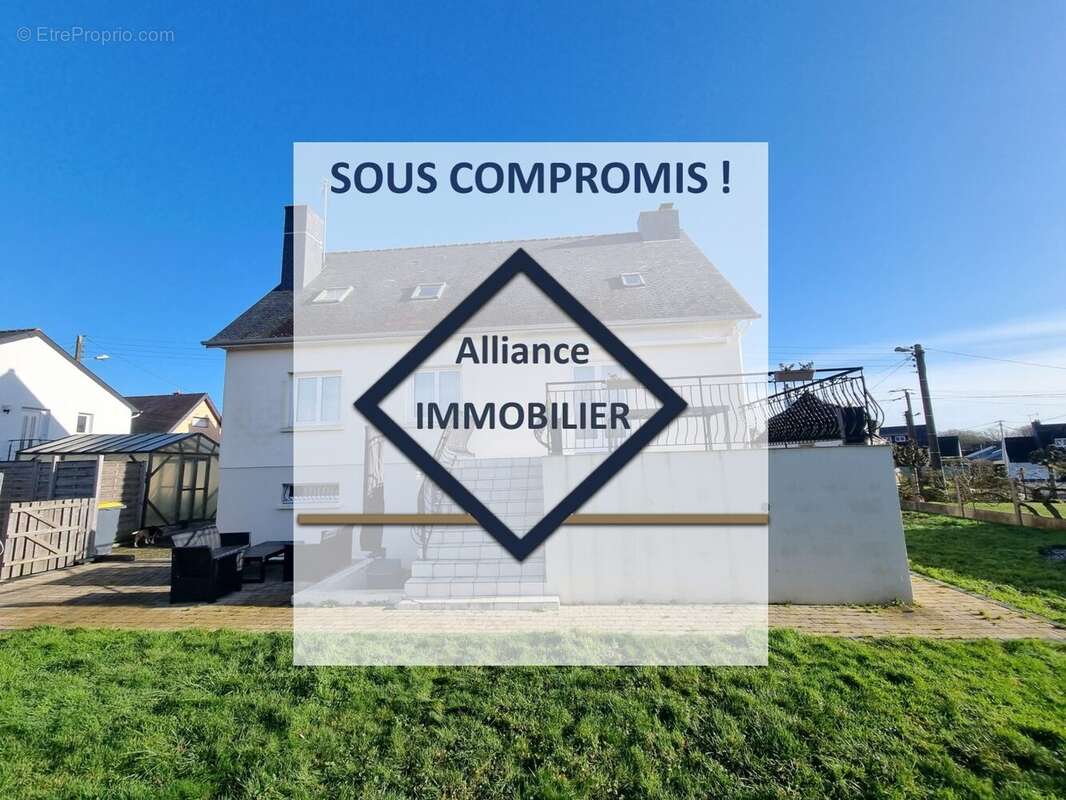 Maison à MONTAUBAN-DE-BRETAGNE