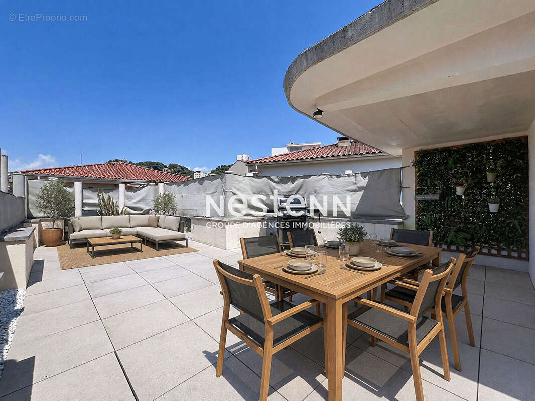 Toit terrasse 75m² en duplex - 5p - 109m² - garage - faible charge - dernier étage - photo 2