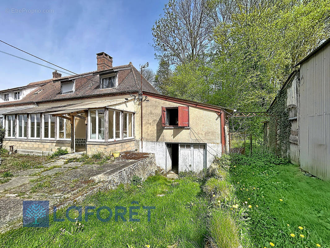 Maison à MORVILLIERS