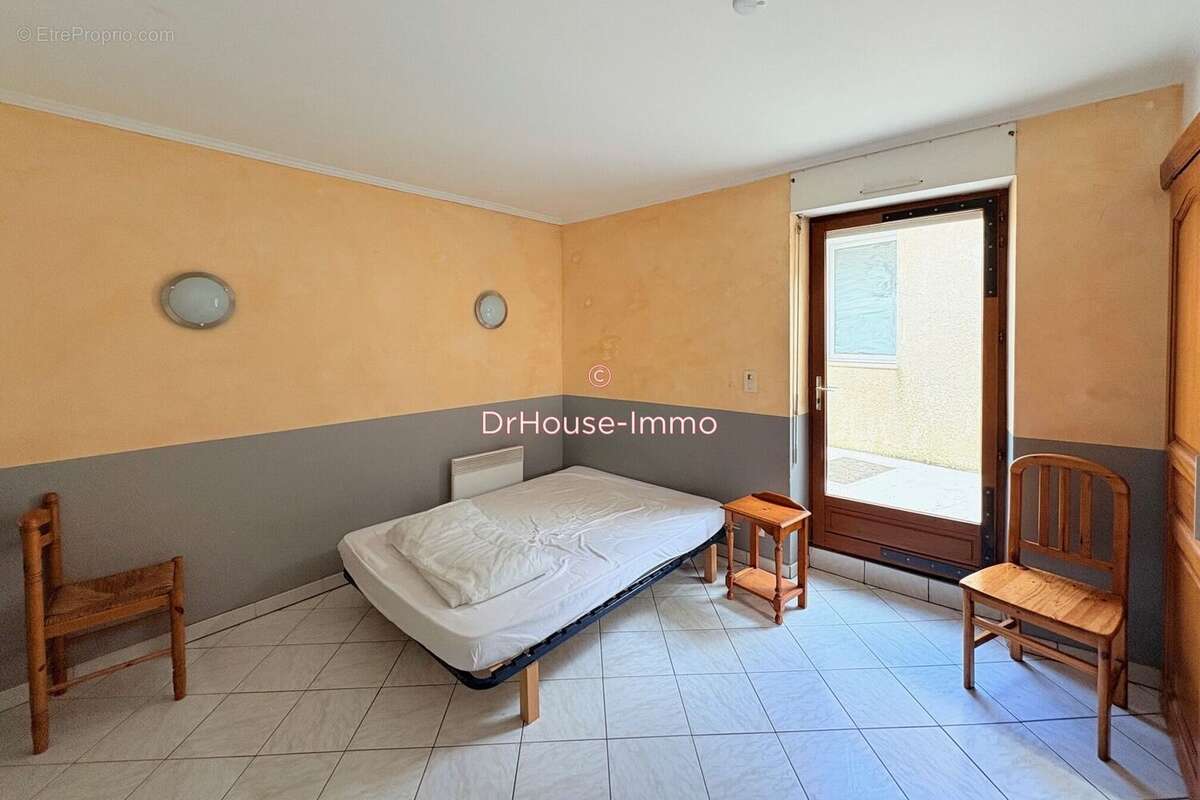 Appartement à TREBES
