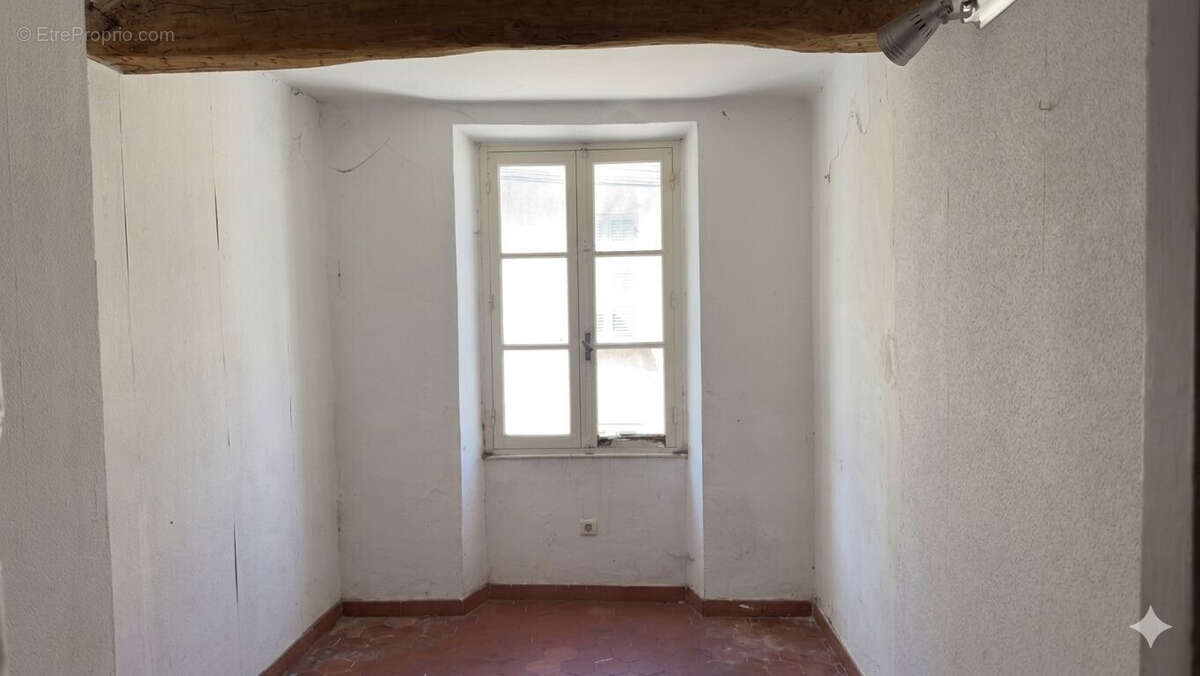 Appartement à GONFARON