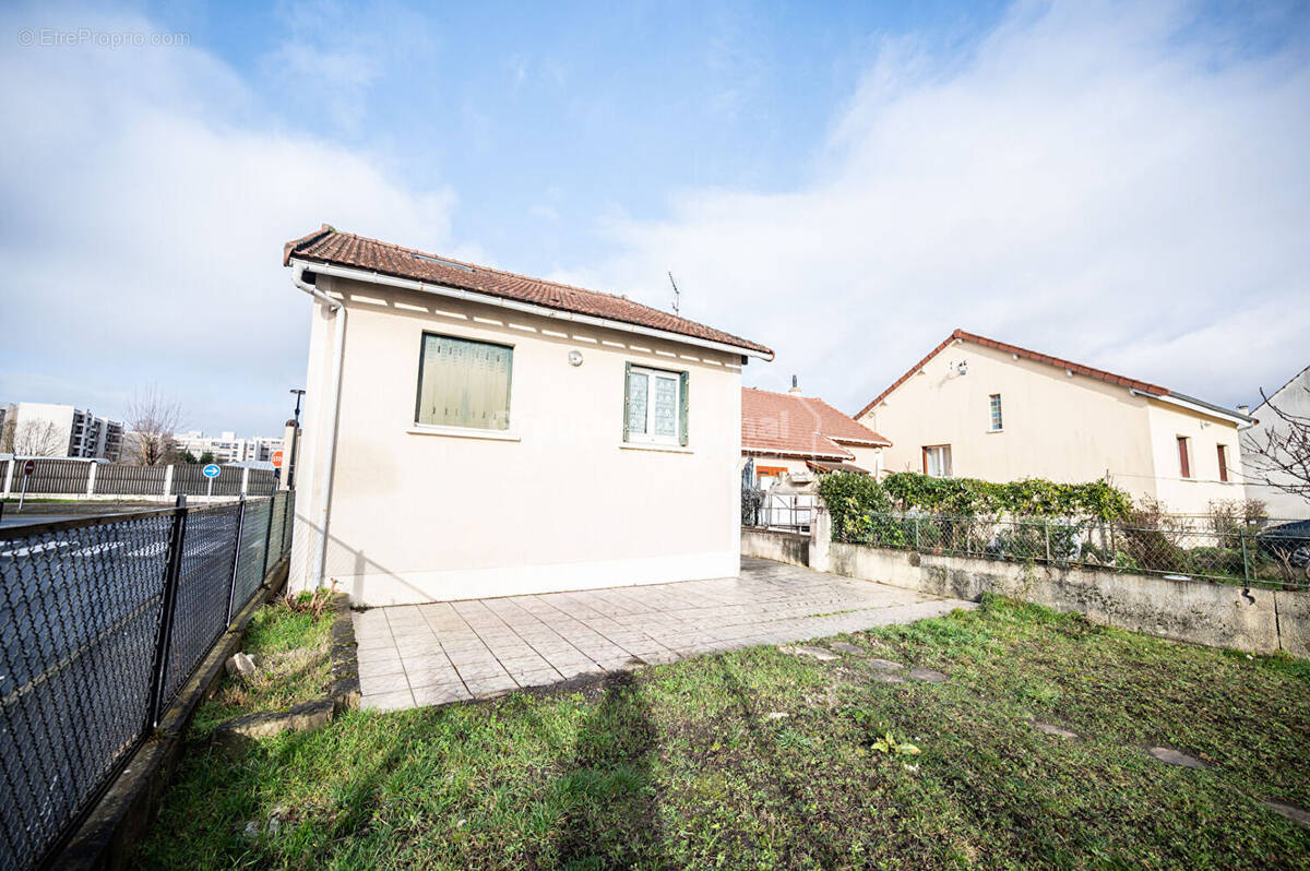 Maison à SAINT-LEU-LA-FORET