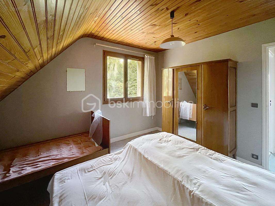 Charme et allure authentique à Saint-Hilaire-les-Andrésis - photo 25