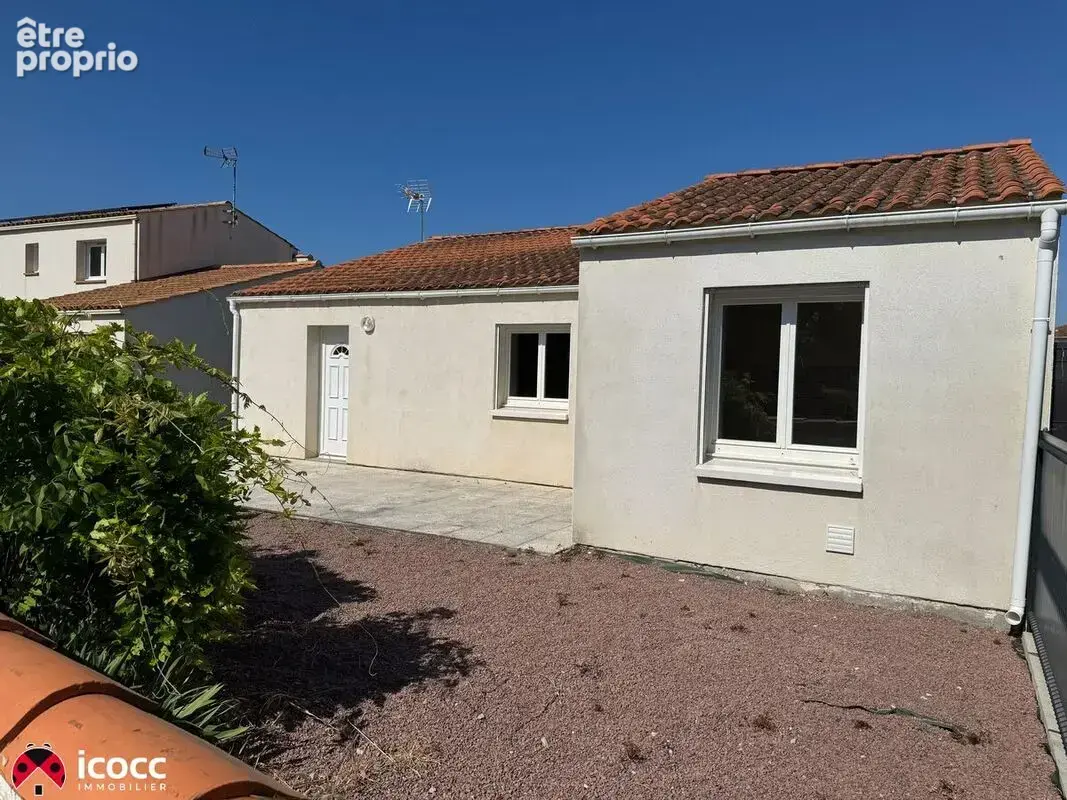 Maison 5 pièces 129 m² à vendre à L'aiguillon-Sur-Mer (85460) - photo 2