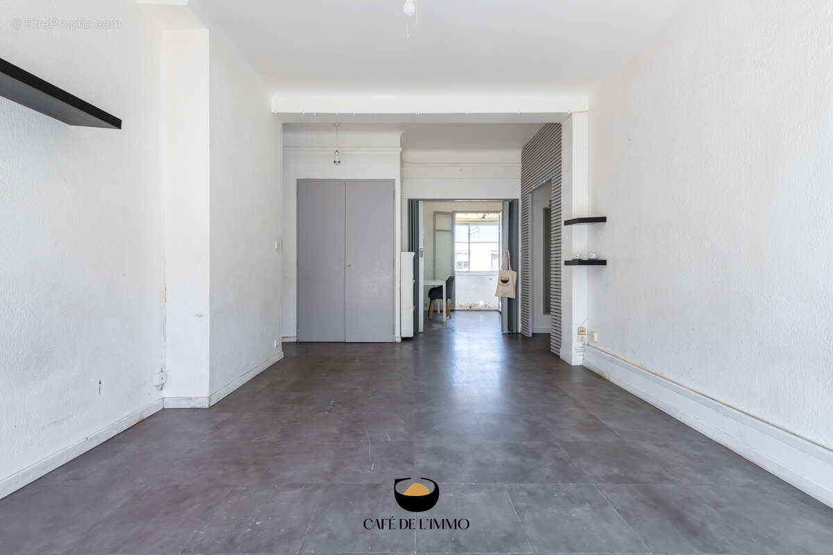 Appartement à MARSEILLE-8E