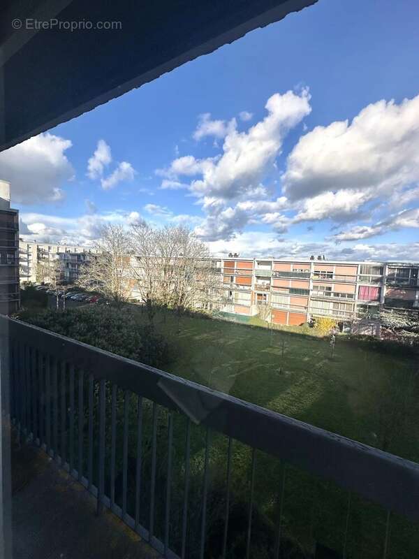 Appartement à JOUE-LES-TOURS