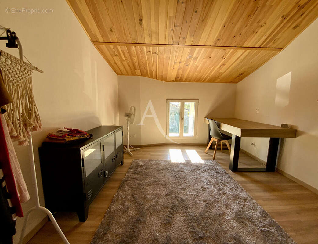 Maison à JONZAC
