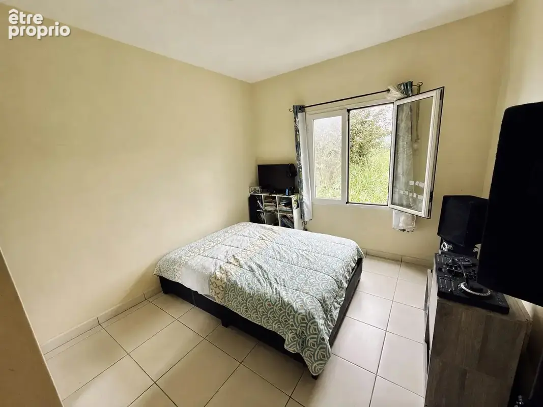 Maison 131 m² à Saint-Joseph  - photo 2