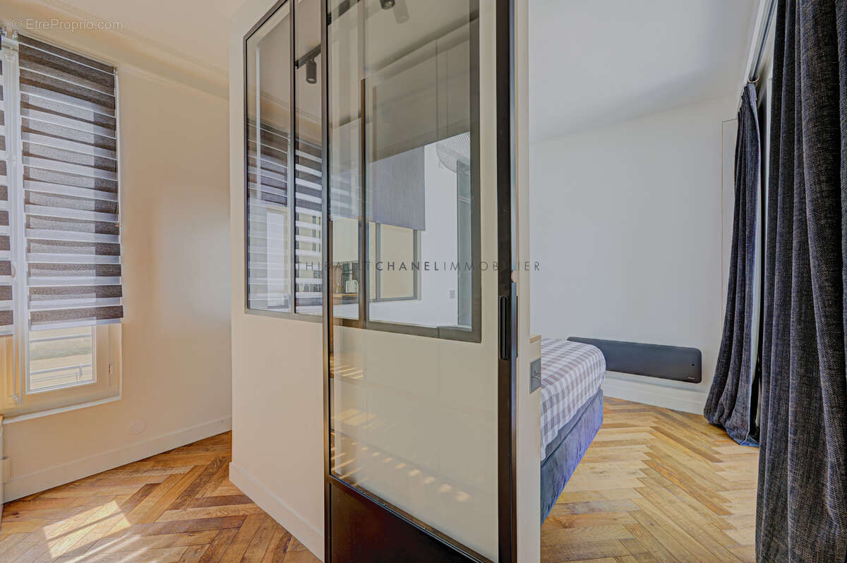 Appartement à PARIS-3E