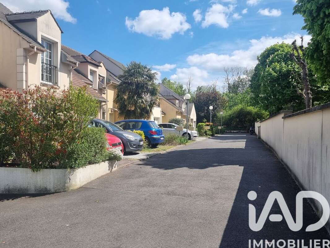 Photo 2 - Maison à BOISSY-SAINT-LEGER
