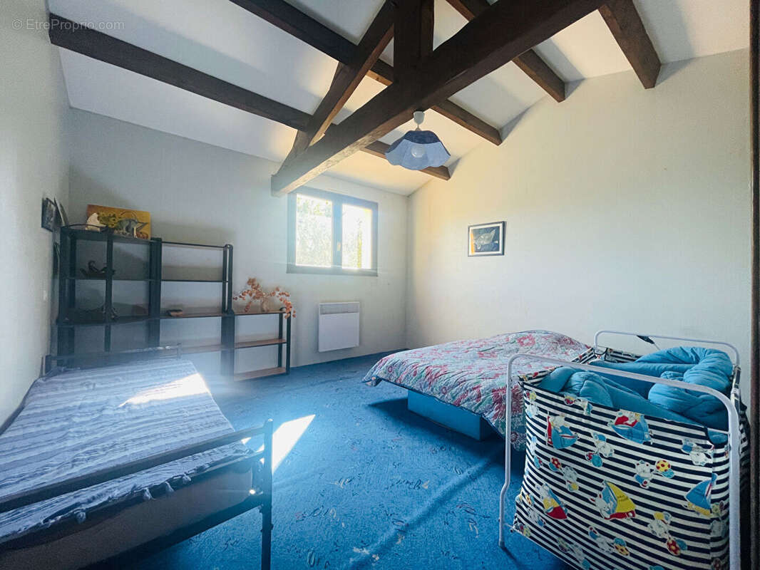 Maison à COMMEQUIERS