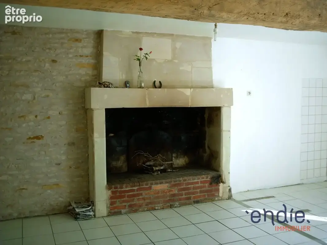Maison en pierres de pays avec quatre chambres et jardinet - photo 2