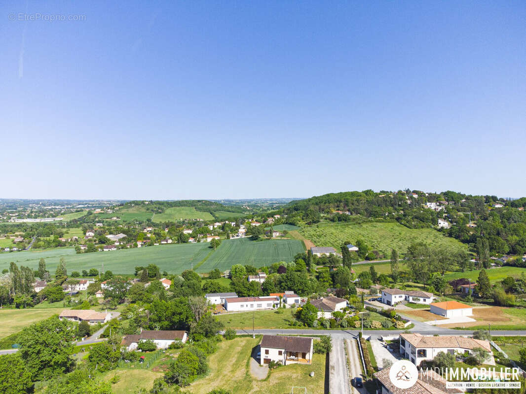 Terrain à PUYGOUZON