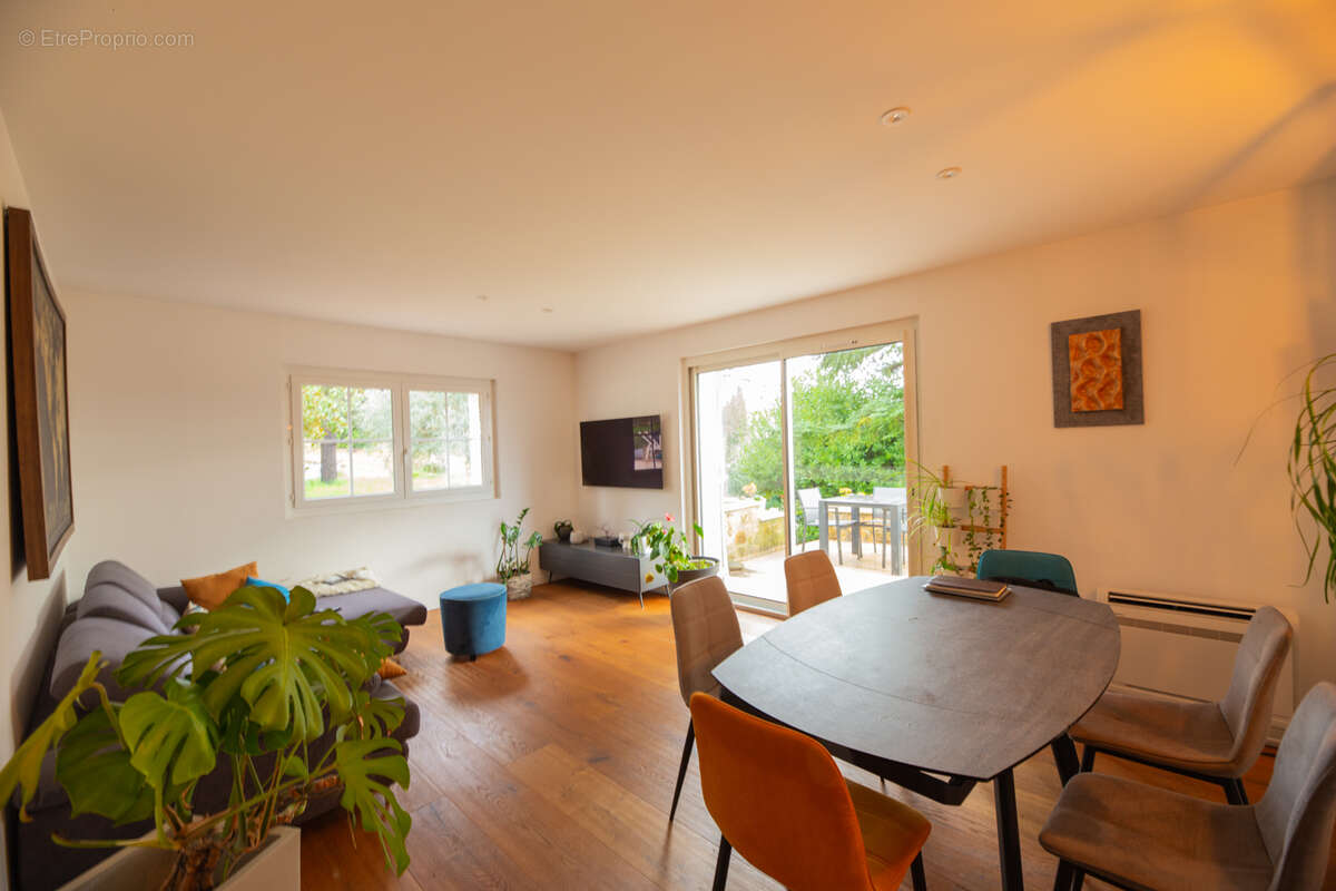 Maison à SAINT-PAUL-EN-FORET