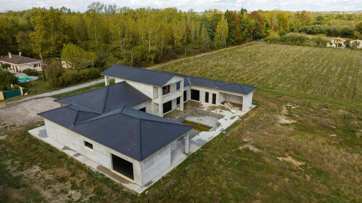 Maison à SAINT-LOUBES