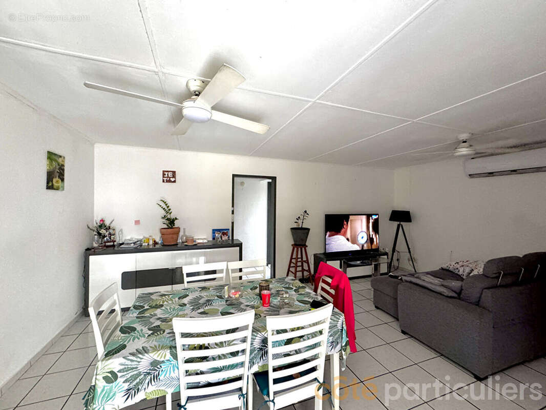 Maison à SAINT-PHILIPPE