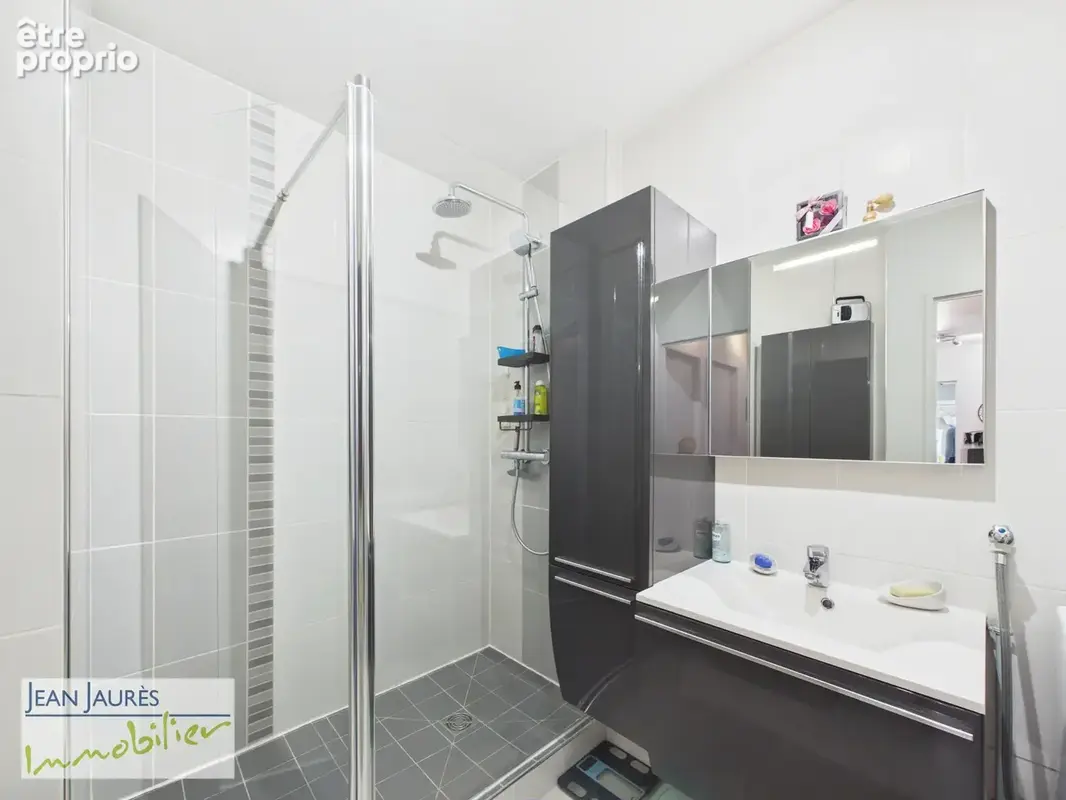 Appartement de 91 m2, 3 chambres, garage et cave : une belle opportunité à saisir ! - photo 6