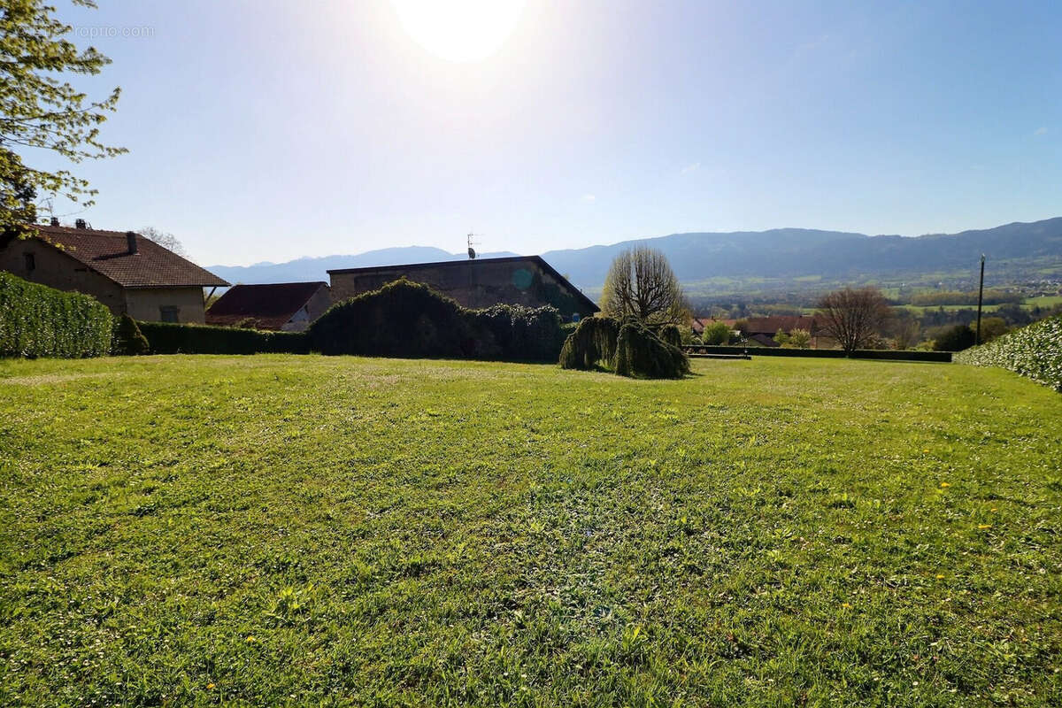 Terrain 945 m² à Ballaison  - photo 2