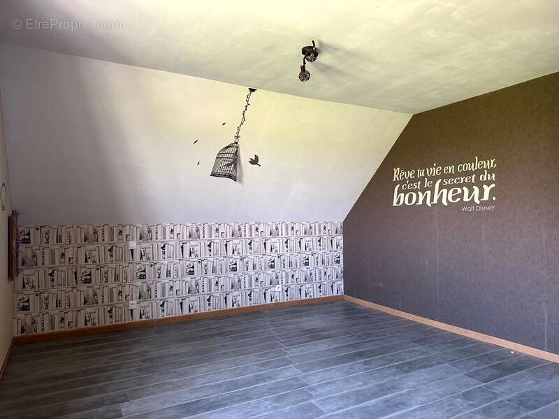 Maison à PRECY-SOUS-THIL