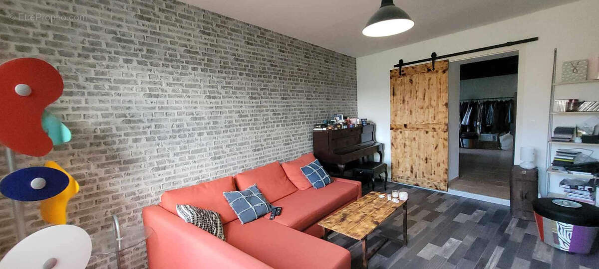 Maison à SAINT-FORT-SUR-GIRONDE